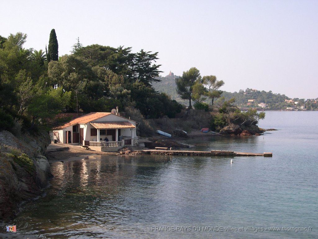 Agay 020.jpg - Baie d'Agay (83). Le rêve !
