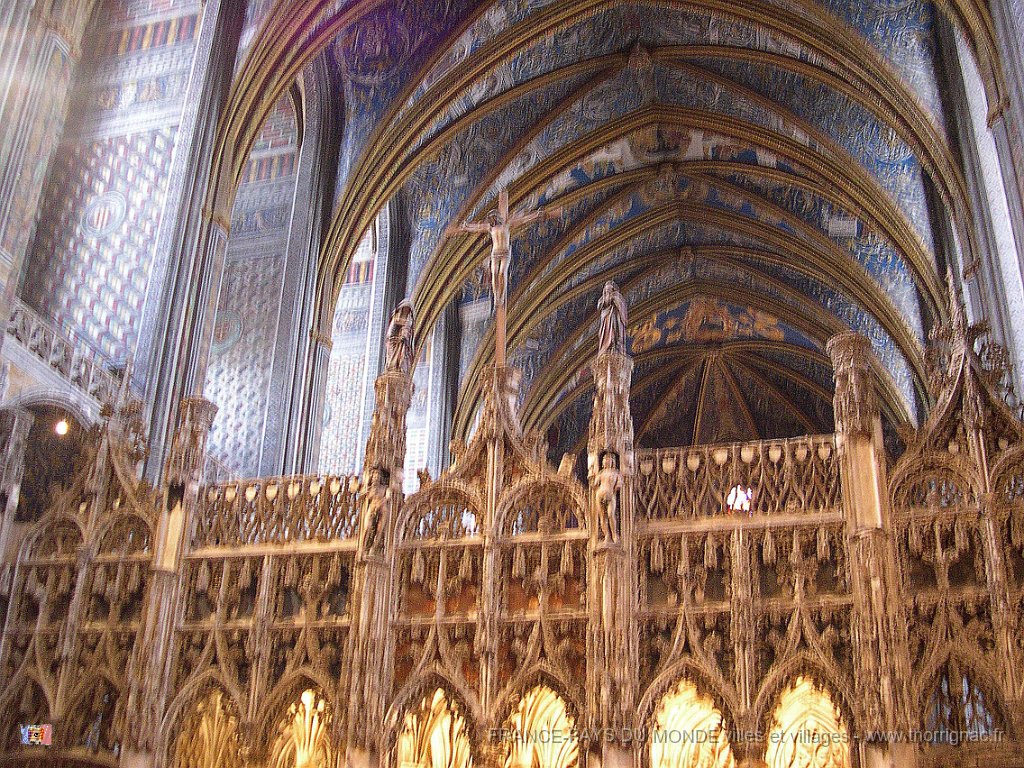 DSCN2051.JPG -           Intérieur de la cathédrale.