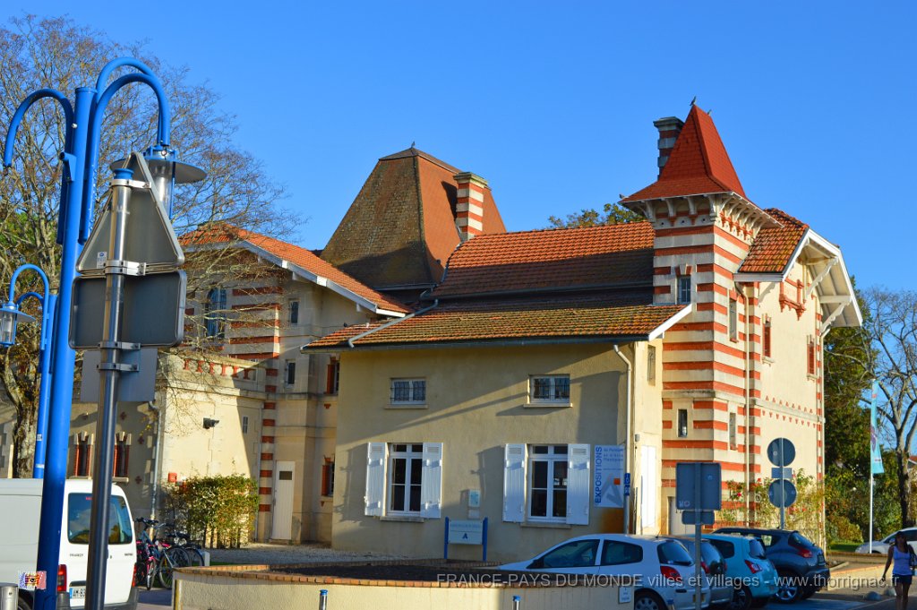 DSC0028.JPG - Andernos - 33 - Architecture arcachonnaise - Octobre 2014