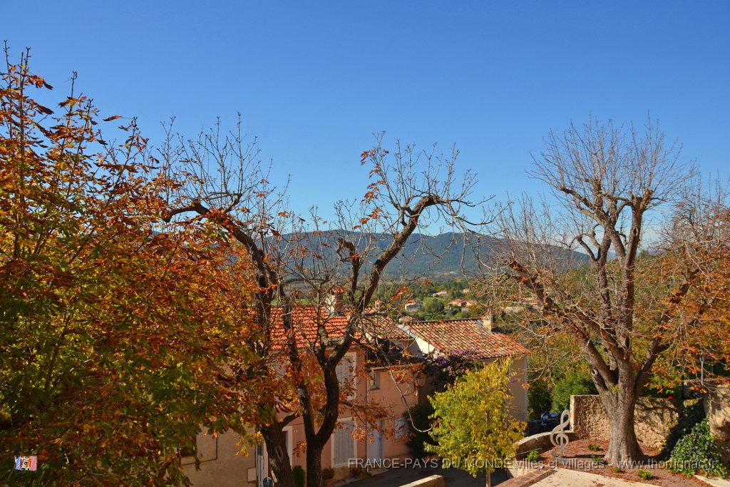 DSC 0037.JPG - Une vue depuis l'église Saint-Antonin.