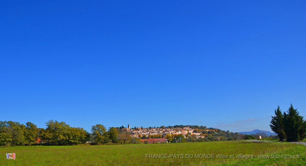 DSC 0091.JPG - Vue panoramique de Bagnols en Forêt.