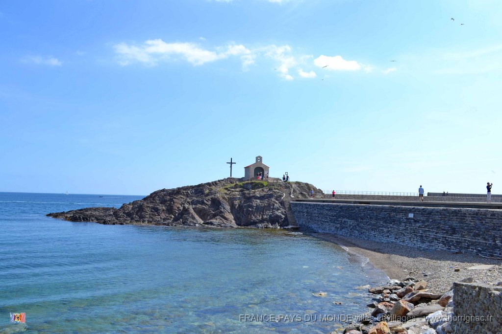 collioure 14 mai 2013 73  Copie.JPG - Collioure. La Chapelle Saint-Vincent et sa plage côté Nord. Mai 2013
