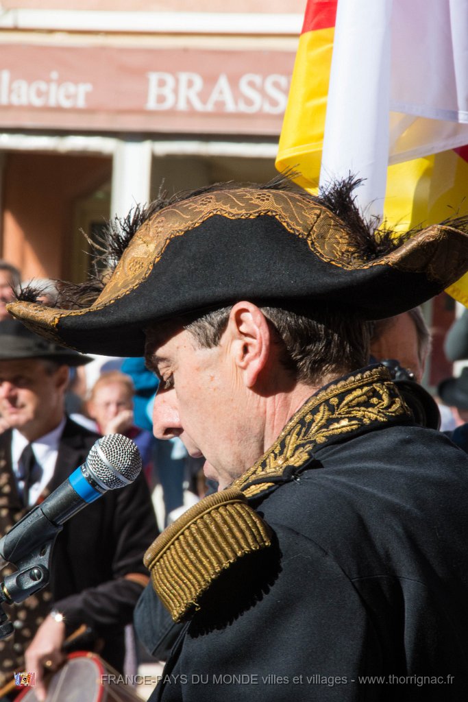 37.jpg - Fréjus - Bravade en l'honneur de Saint François de Paule - Avril 2017.