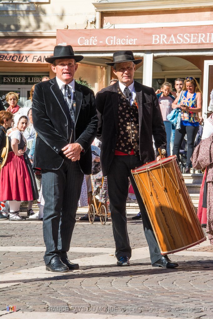 47.jpg - Fréjus - Bravade en l'honneur de Saint François de Paule - Avril 2017.