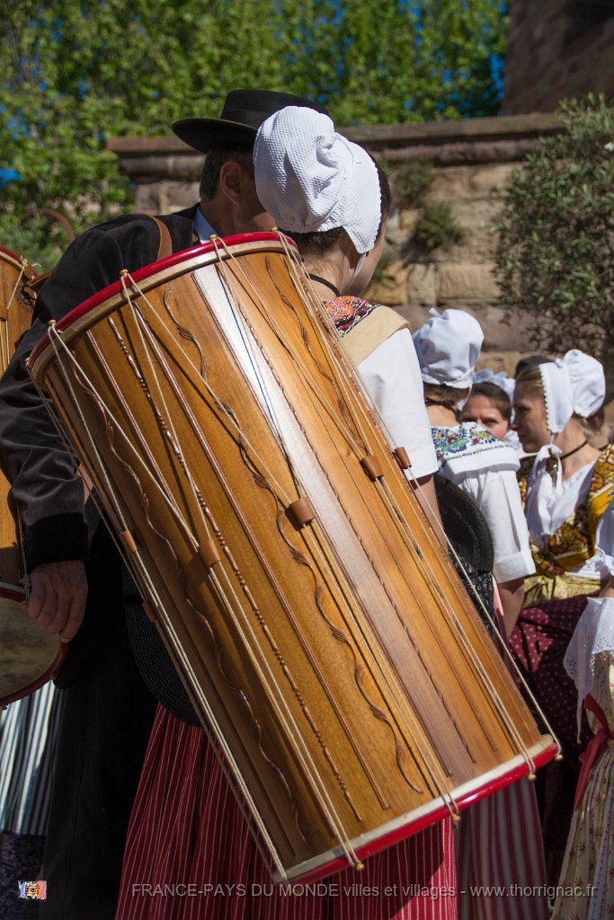 58.jpg - Fréjus - Bravade en l'honneur de Saint François de Paule - Avril 2017.