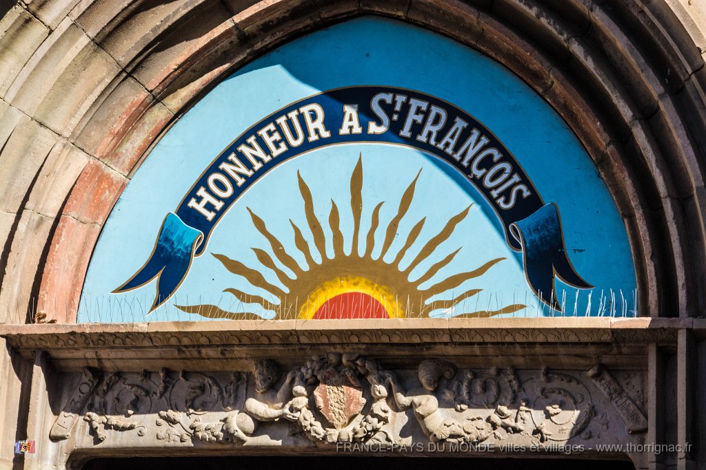 64.jpg - Fréjus - Bravade en l'honneur de Saint François de Paule - Avril 2017.