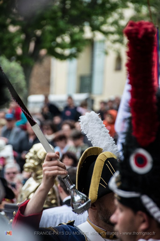 24.jpg - Fréjus - Bravade en l'honneur de Saint François de Paule - Avril 2017.