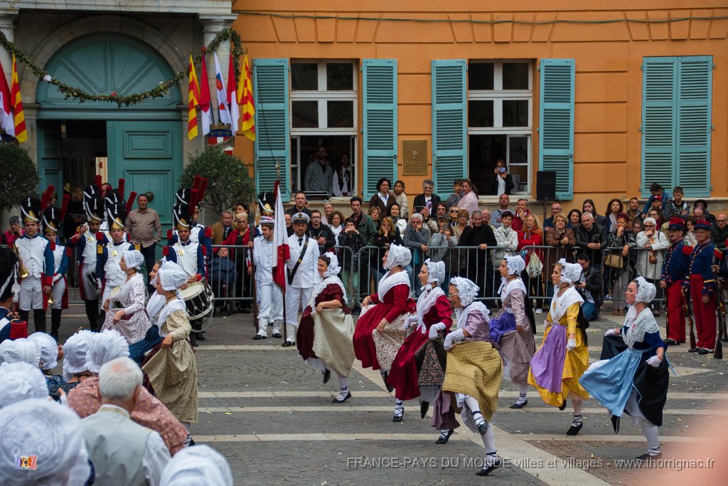 27.jpg - Fréjus - Bravade en l'honneur de Saint François de Paule - Avril 2017.