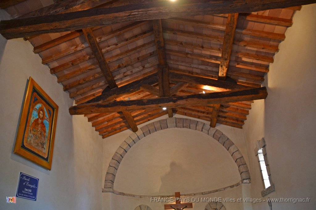 DSC0082.JPG - Chapelle Sainte-Brigitte. 20 septembre 2015. La charpente.