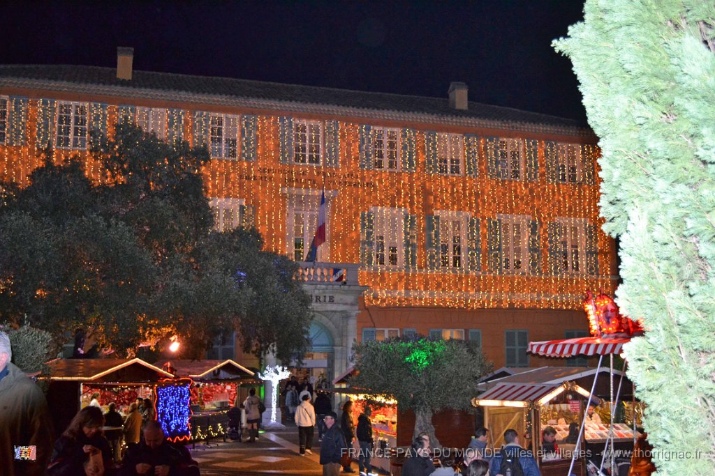 illuminations Frejus 2012 23.JPG - illuminations Frejus 2012