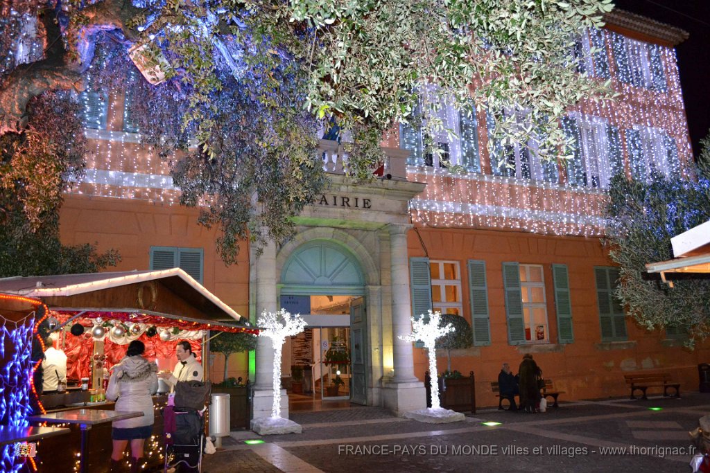 illuminations Frejus 2012 26.JPG - illuminations Frejus 2012