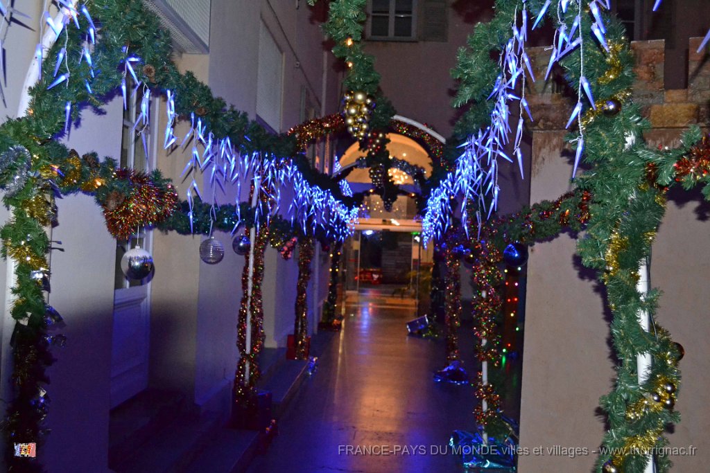 illuminations Frejus 2012 28.JPG - illuminations Frejus 2012