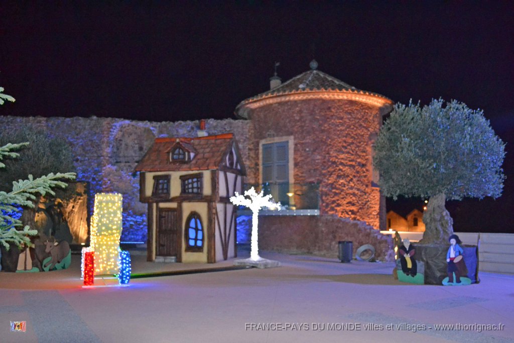 illuminations Frejus 2012 4.JPG - illuminations Frejus 2012