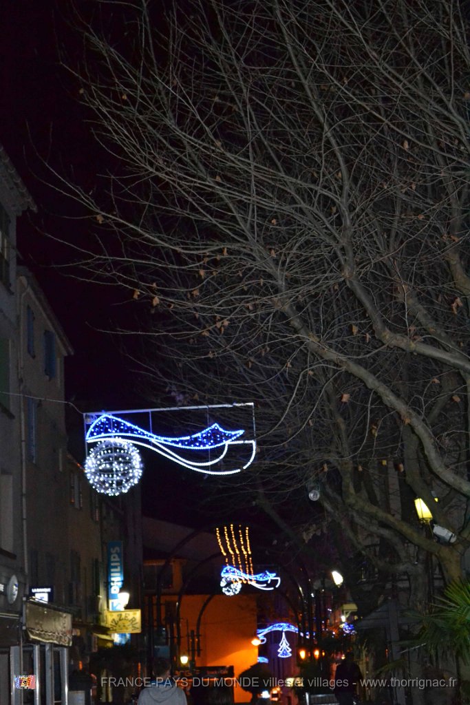 illuminations Frejus 2012 40.JPG - illuminations Frejus 2012