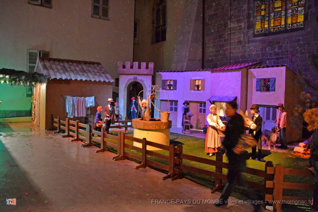 Frejus 08 decembre 2013 3.JPG - Crèche exposée à la Mairie. 08 décembre 2013