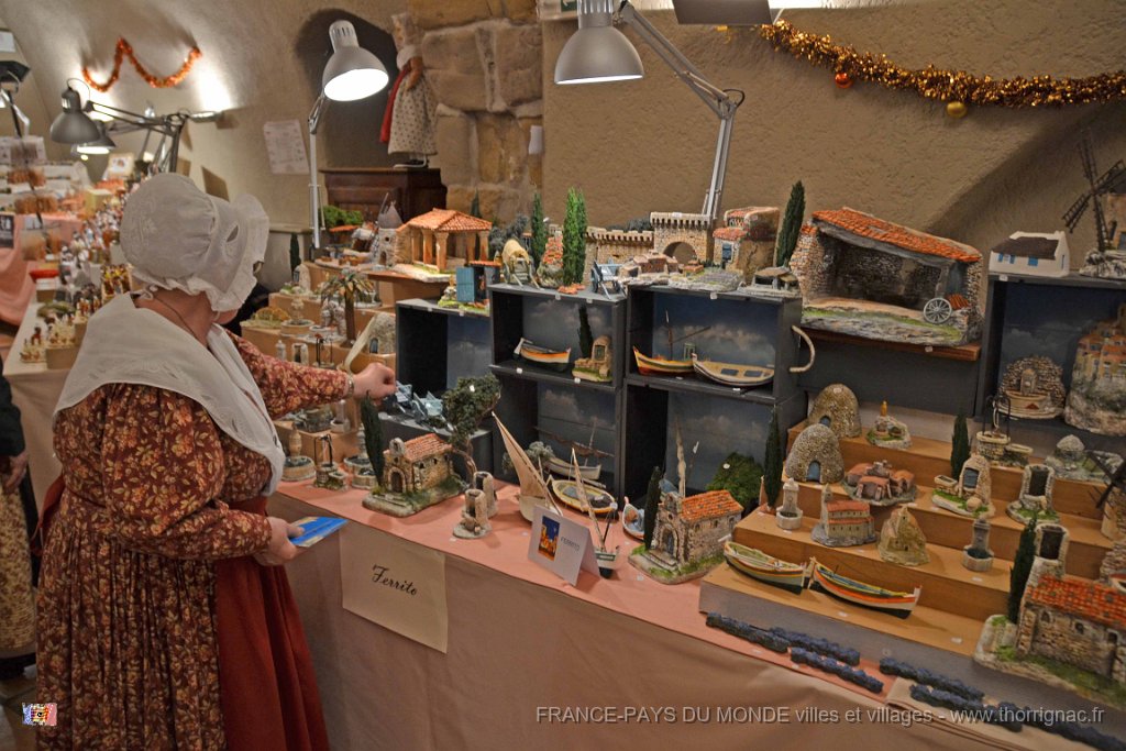 Frejus 08 decembre 2013 30.JPG - Exposition de santons.08 décembre 2013