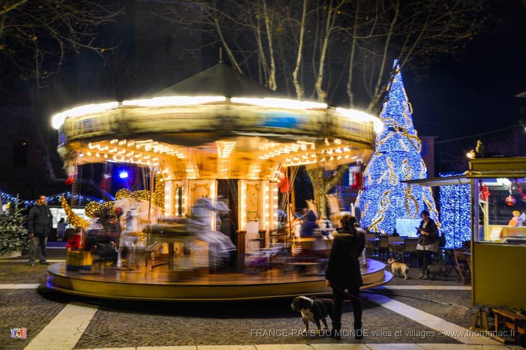 Illuminations Frejus fin 2017 14.jpg - Fréjus (83) - Fin d'année 2017.