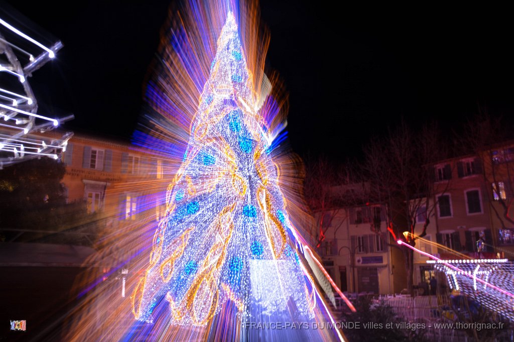 Illuminations Frejus fin 2017 17.jpg - Fréjus (83) - Fin d'année 2017.