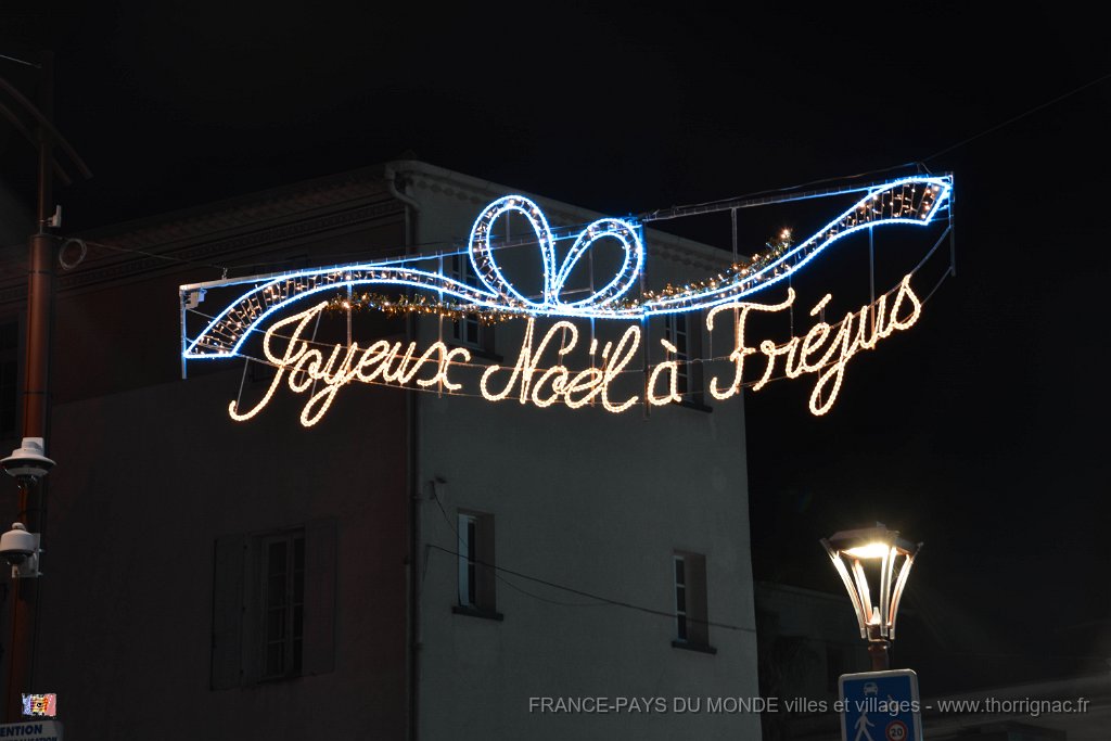 Illuminations Frejus fin 2017 19.jpg - Fréjus (83) - Fin d'année 2017.