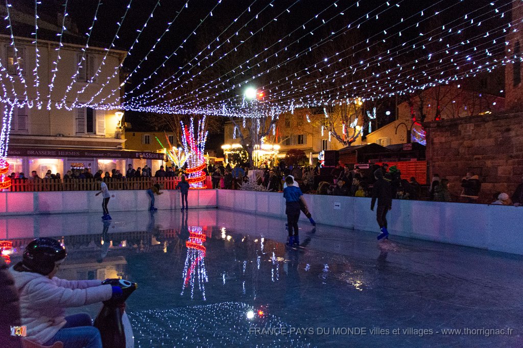 Illuminations Frejus 2019 13.jpg - Fréjus (83) - Fin d'année 2019.