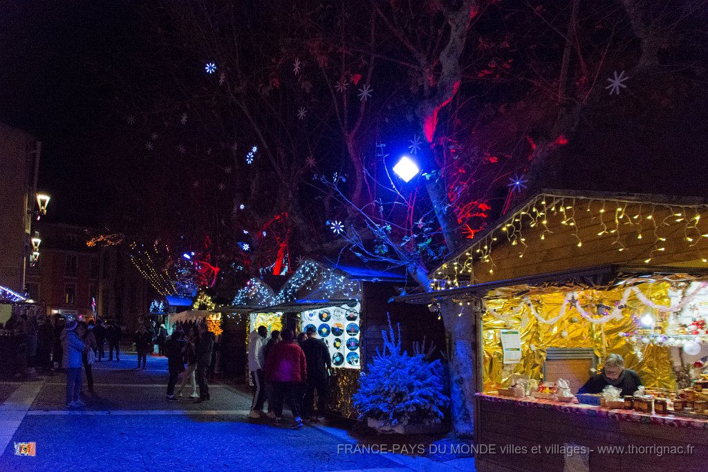 Illuminations Frejus 2019 35.jpg - Fréjus (83) - Fin d'année 2019.