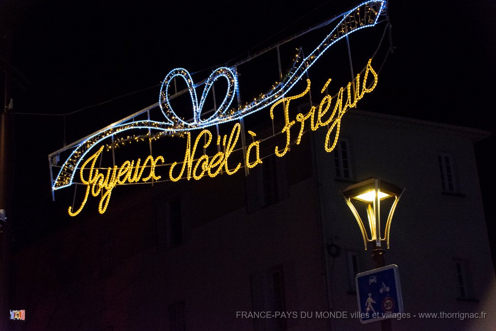 Illuminations Frejus 2019 41.jpg - Fréjus (83) - Fin d'année 2019.