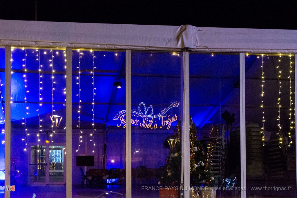 Illuminations Frejus 2019 42.jpg - Fréjus (83) - Fin d'année 2019.
