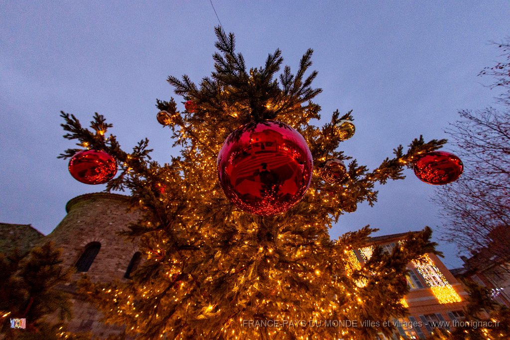 Illuminations Frejus 2020 18.jpg - Fréjus (83) - Fin d'année 2020.