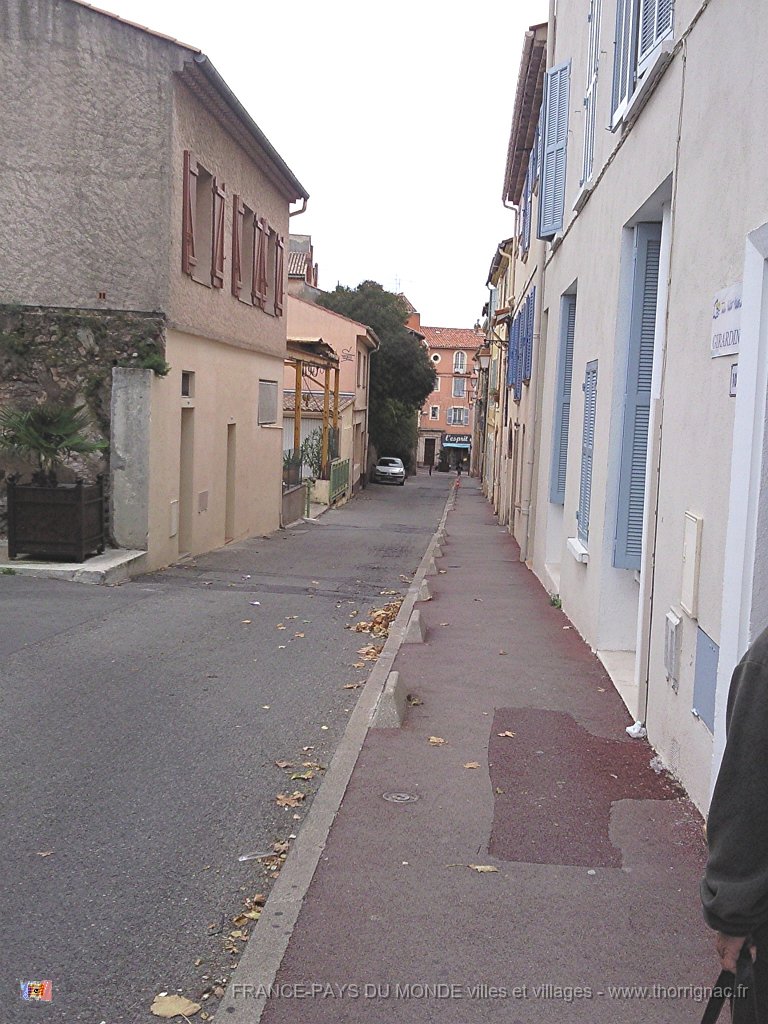 08112010 20.jpg - La rue du Docteur Cianin.