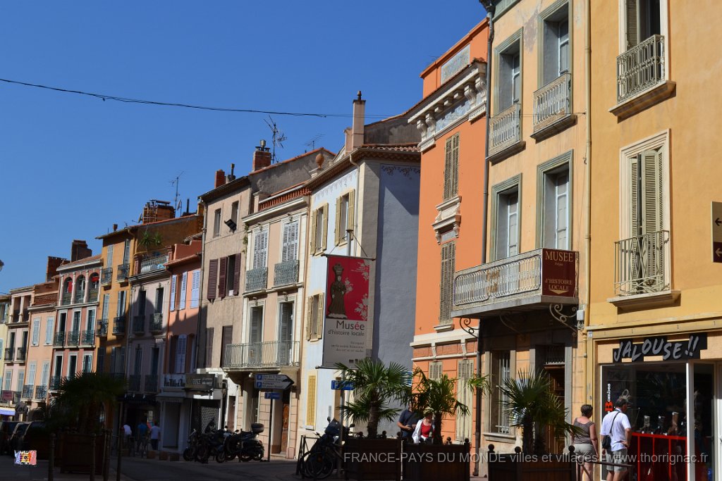 DSC 0151.JPG - Façades d'immeubles, rue Jean Jaurès. 16 septembre 2012.