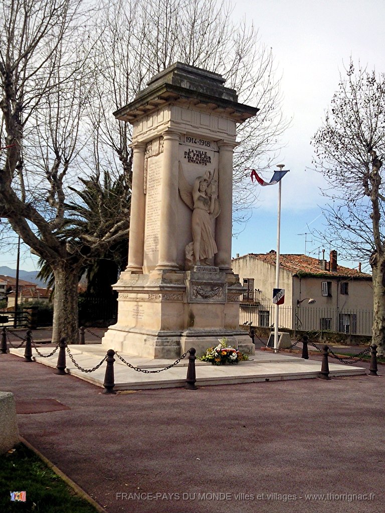 Monument aux morts 5.jpg - Le Monuments aux Morts, Place Agricola.