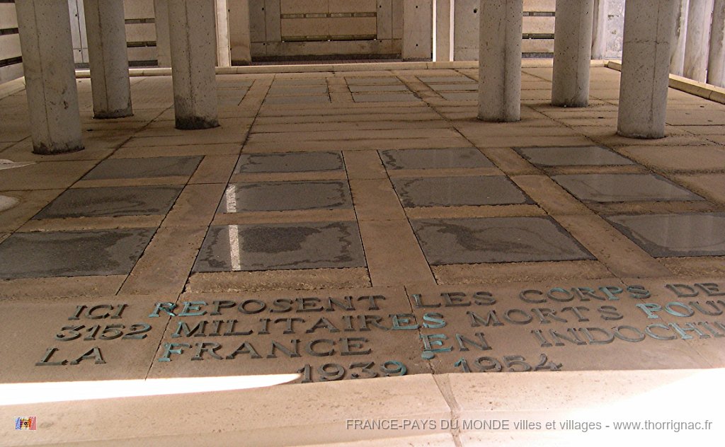 DSCN2956.JPG - Mémorial des Guerres  en Indochine.