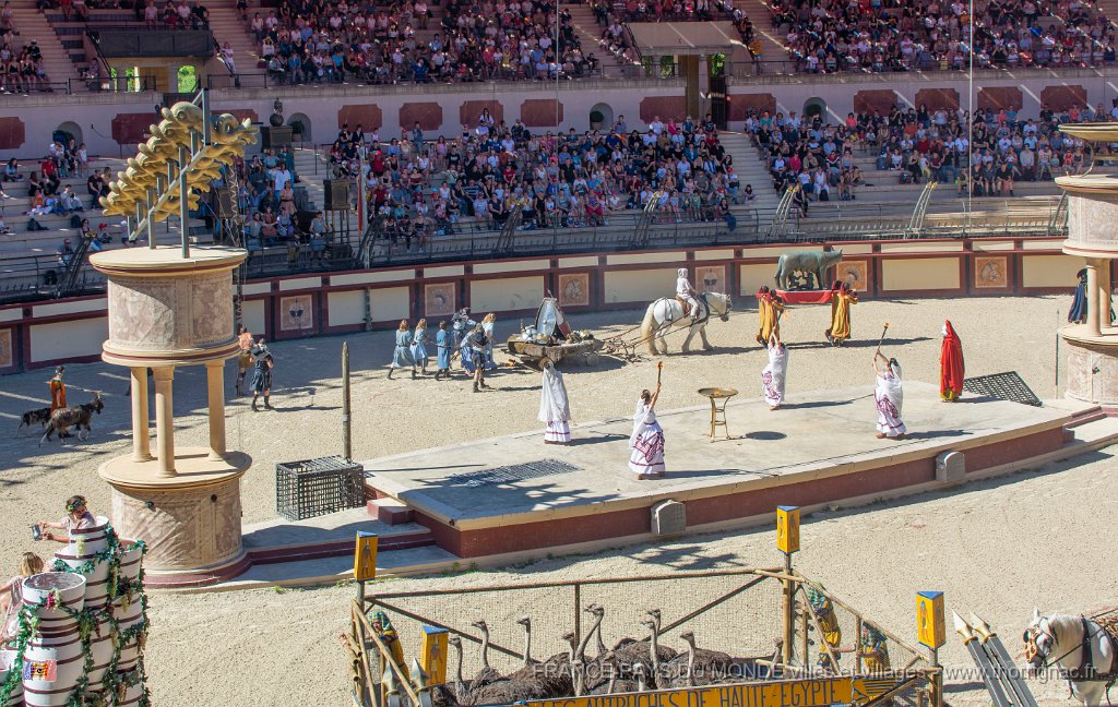 Les arenes 24.jpg - Puy du Fou (85) - Les arènes - Mai 2019