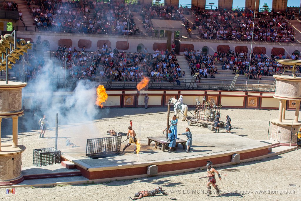 Les arenes 36.jpg - Puy du Fou (85) - Les arènes - Mai 2019