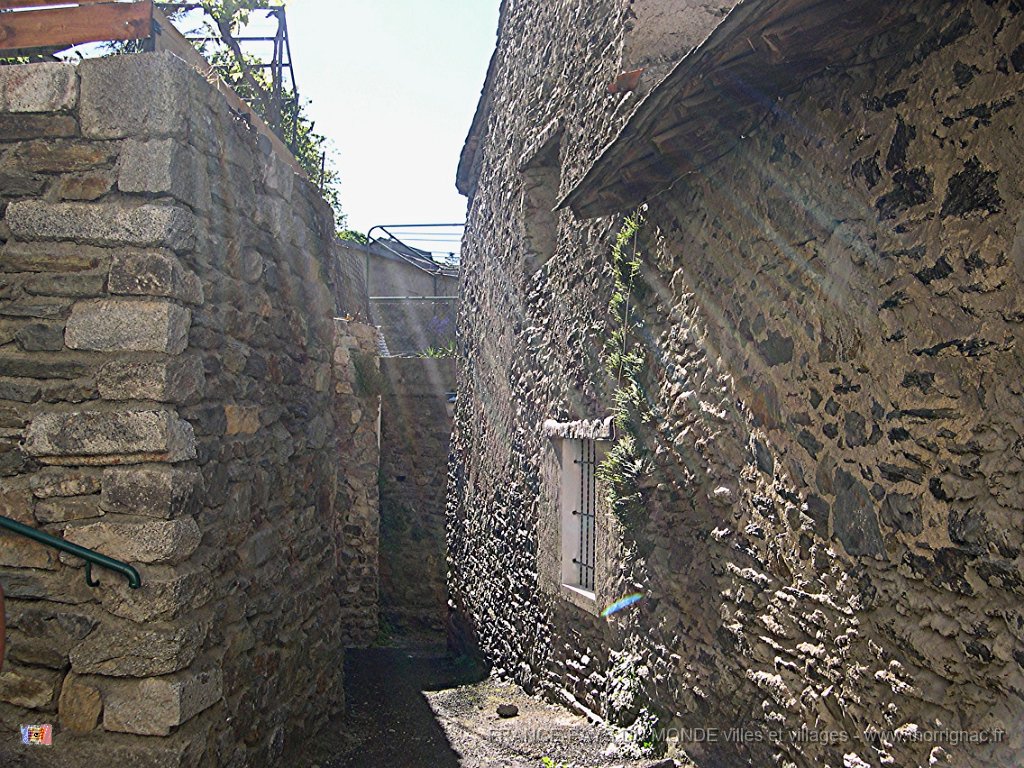 DSCN1881.JPG - Nohèdes.