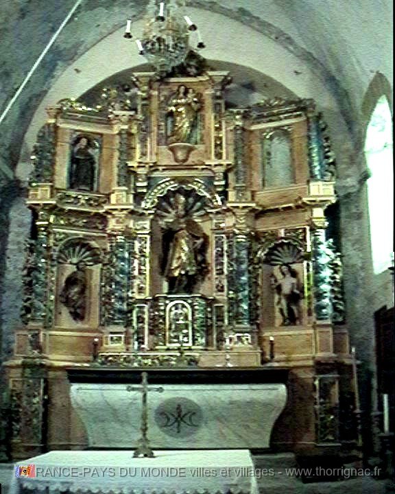 autel.jpg - L'autel de l'église Saint martin.