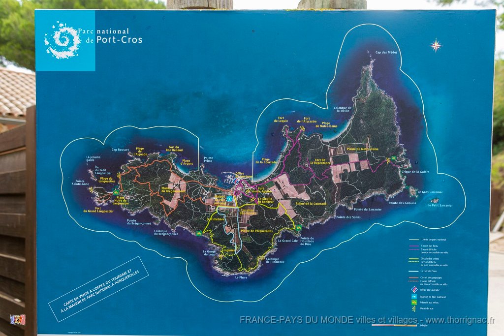 Carte de l Ile.jpg - 03  - Porquerolles (Hyères) - 83 - Les différents parcours