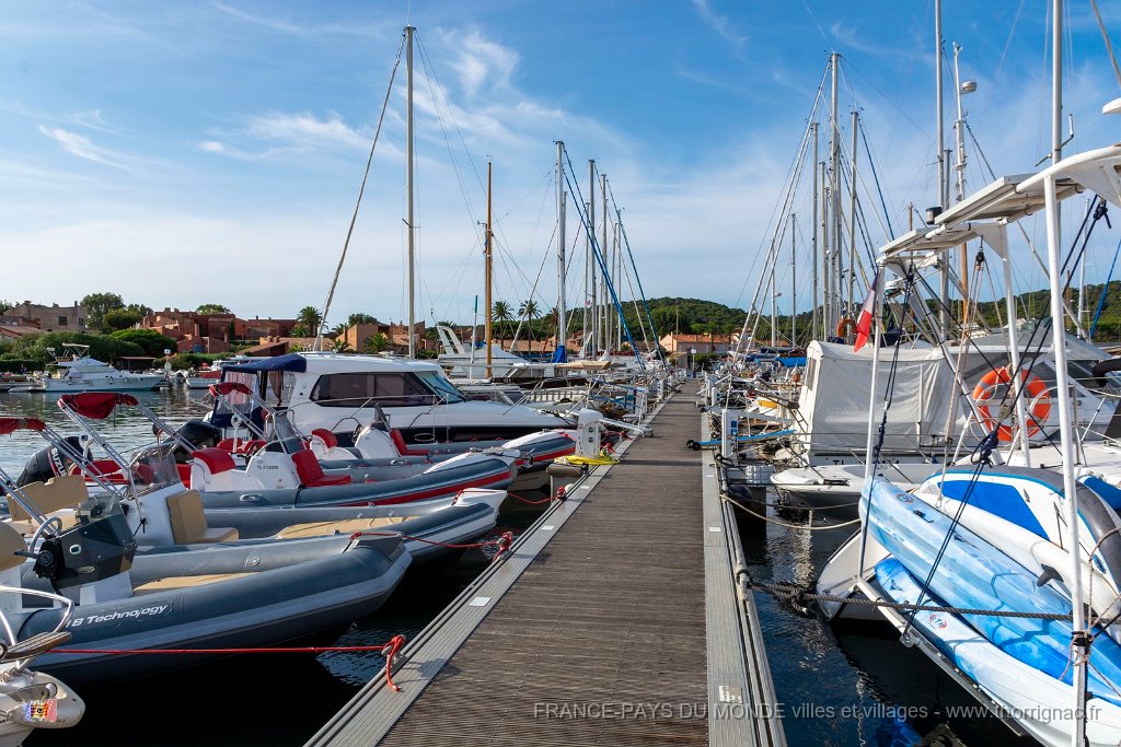 Le port 7.jpg - 16  - Porquerolles (Hyères) - 83 -  Le port