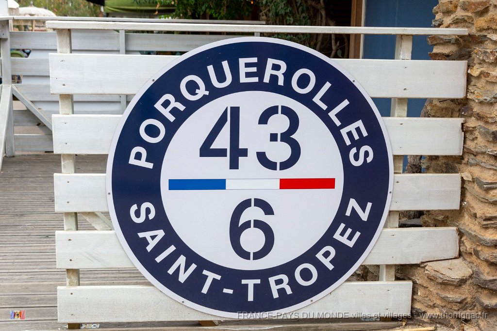 Logo.jpg - 01  - Porquerolles (Hyères) - 83 - Logo vestimentaire
