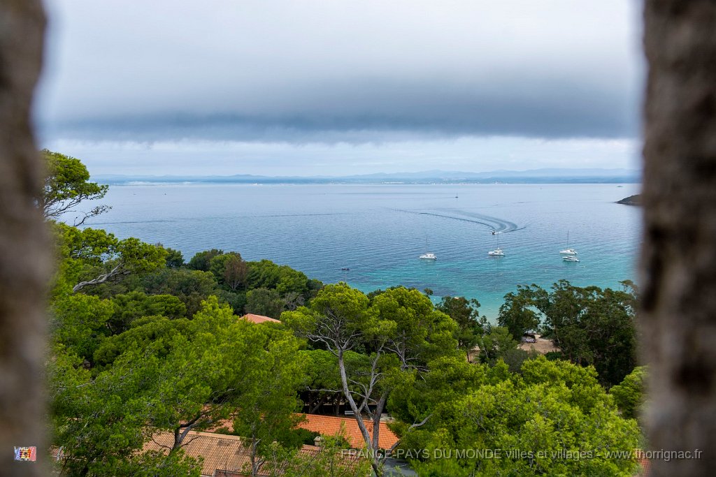 Vue depuis le fort Sainte Agathe 2.jpg - 171  - Porquerolles (Hyères) - 83 - Vue depuis le fort Sainte Agathe