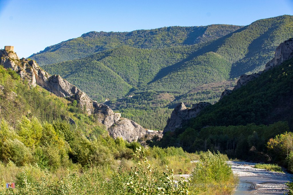 Train des Pignes 29 09 2019 2.jpg - Puget Théniers (06) - Entrevaux (04) - Annot (04) - 29 septembre 2019