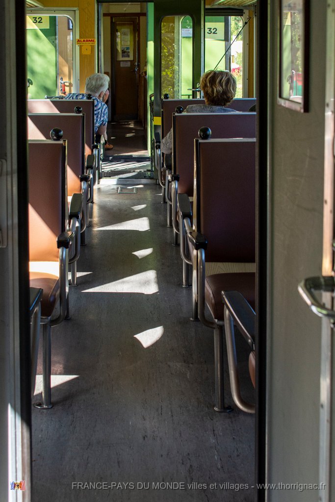 Train des Pignes 29 09 2019 26.jpg - Puget Théniers (06) - Entrevaux (04) - Annot (04) - 29 septembre 2019