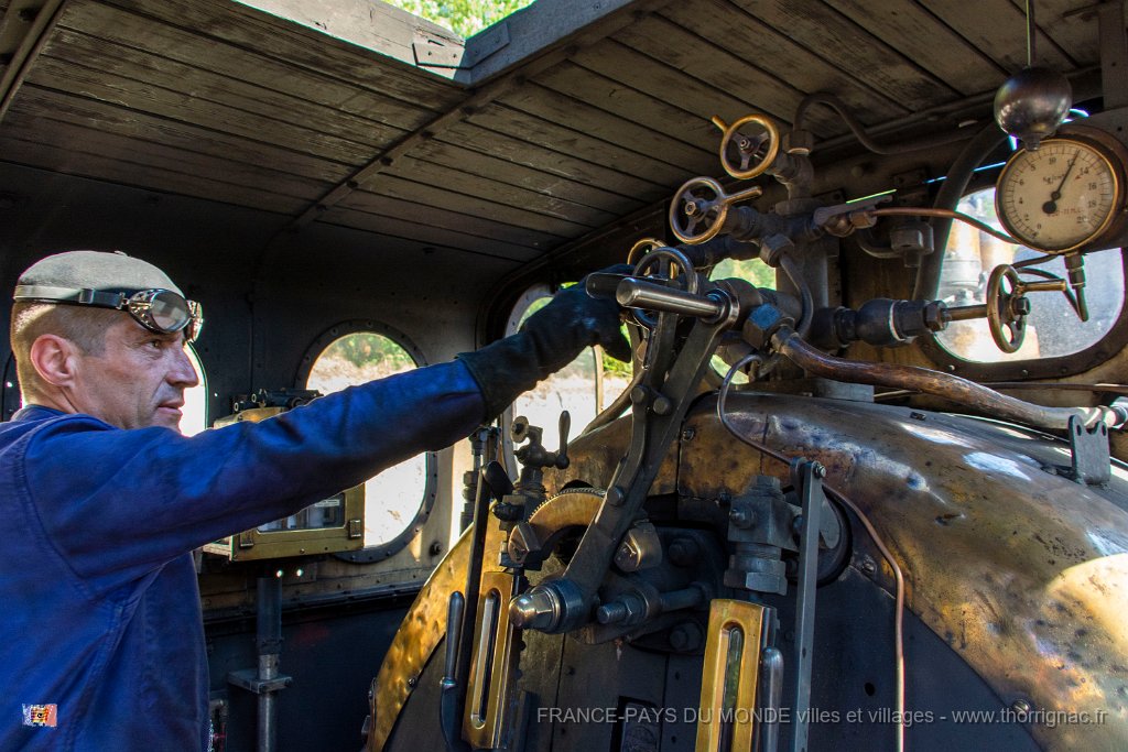 Train des Pignes 29 09 2019 41.jpg - Puget Théniers (06) - Entrevaux (04) - Annot (04) - 29 septembre 2019