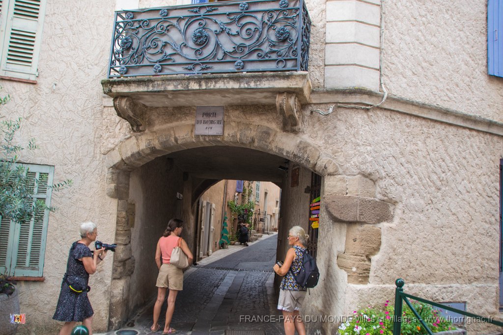 Roquebrune sur Argens 22 07 2018 16.jpg - Roquebrune sur Argens (83) - 22 juillet 2018