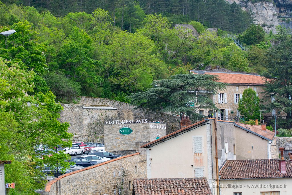 Roquefort mai 2019 5.jpg - Roquefort (12) - Le village et les caves - Mai 2019