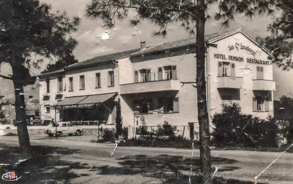 Hotel Les Grands Louvans.jpg - Saint-Aygulf