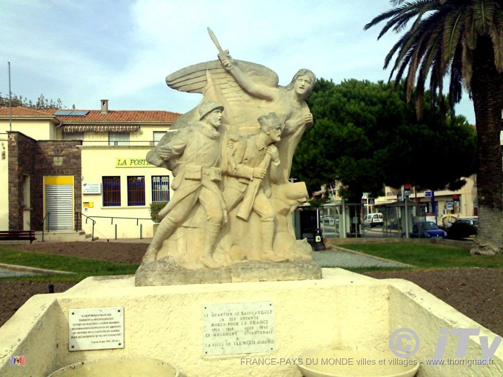 Monument aux morts a St aygulf 3 .jpg - Le monument aux morts de Tlemcen (Algérie).