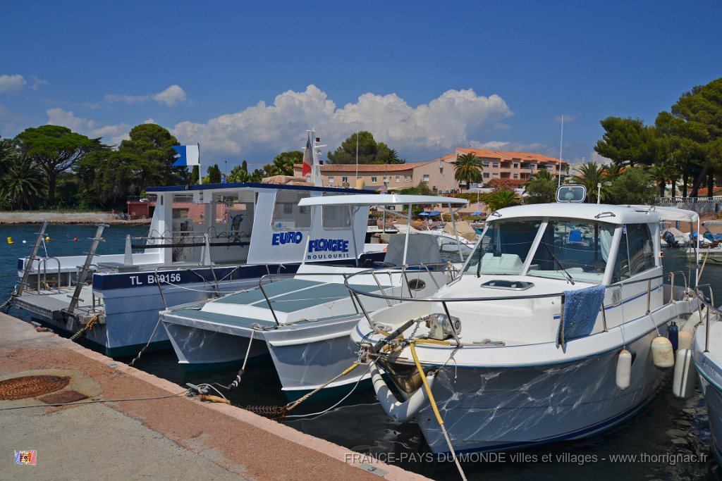Boulouris aout 2014 5.JPG - Le port de Boulouris. Août 2014