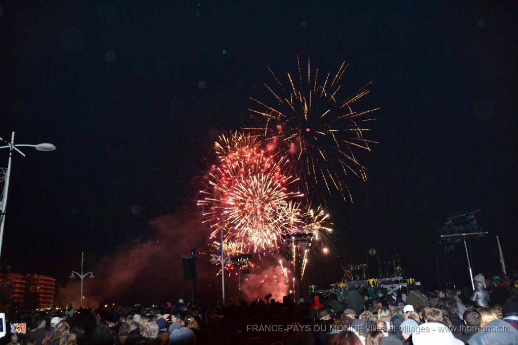 Saint Raphael 31 12 2013 20.JPG - Fête de la Lumière à Saint-Raphaël. 31 décémbre 2013