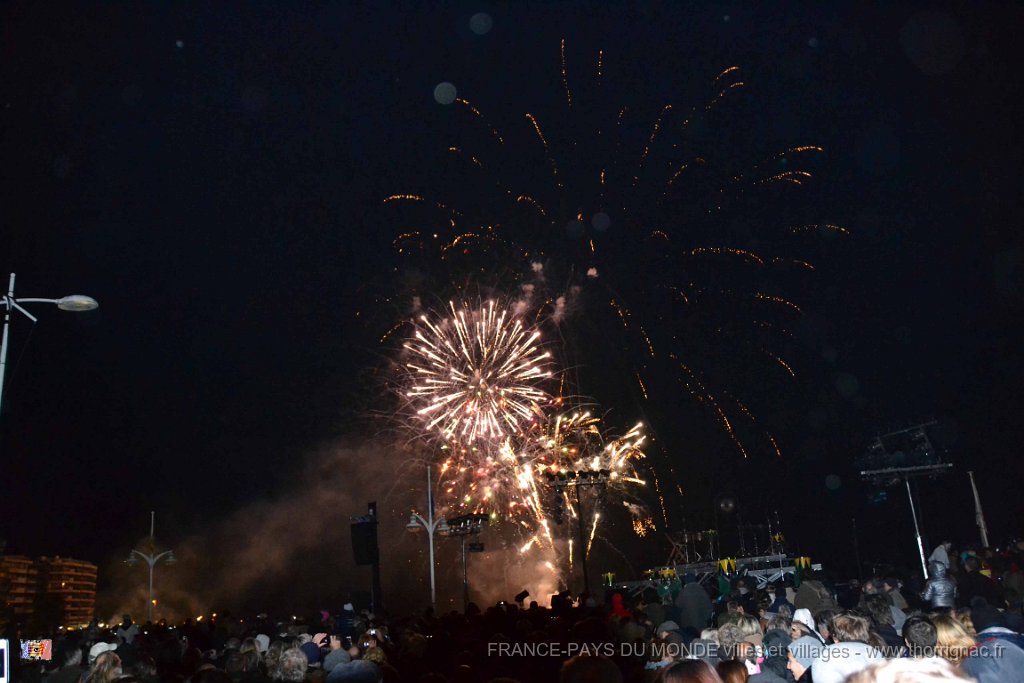 Saint Raphael 31 12 2013 21.JPG - Fête de la Lumière à Saint-Raphaël. 31 décémbre 2013